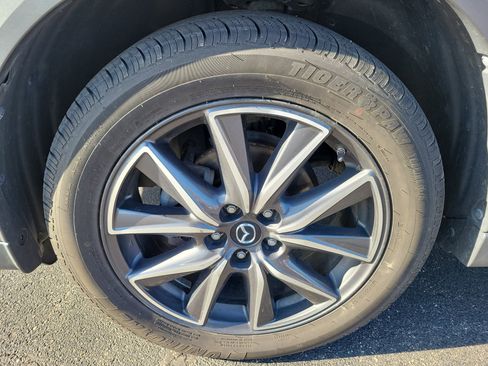 Used 2018 MAZDA CX-5 Touring w/ Preferred Equipment Package image 10