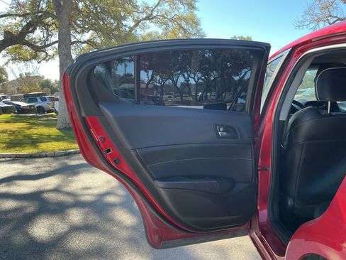 Used 2019 Acura ILX Premium Package image 28