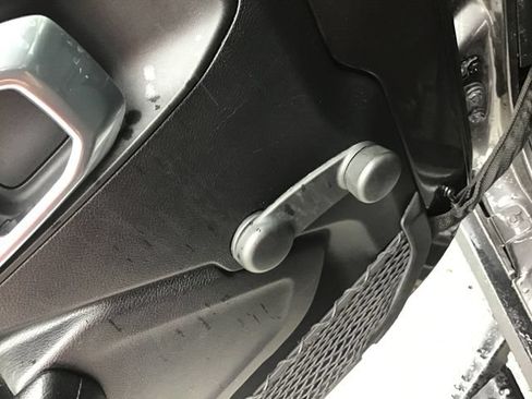 Used 2021 Jeep Wrangler Unlimited Sport AWD/4WD image 11