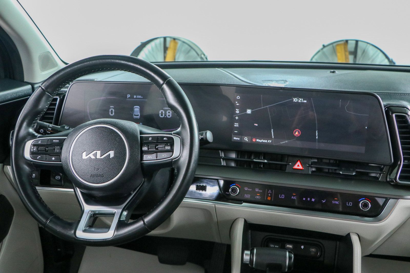 Used 2024 Kia Sportage EX FWD image 17