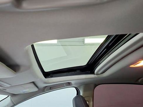 Used 2022 Honda HR-V EX image 12