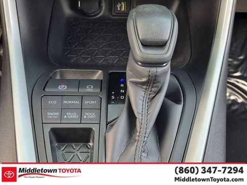 Certified 2025 Toyota RAV4 LE AWD/4WD image 26