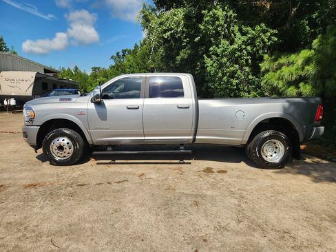 Used 2023 RAM 3500 Limited AWD/4WD image 4