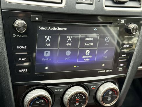 Used 2018 Subaru Forester 2.5i Touring image 18