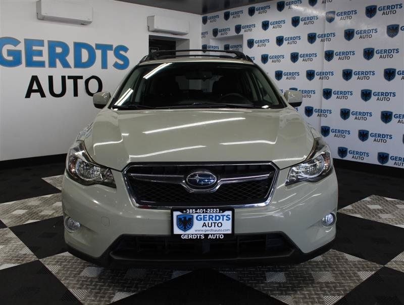 Used 2014 Subaru Crosstrek 2.0i Premium w/ Moonroof Package AWD/4WD image 6
