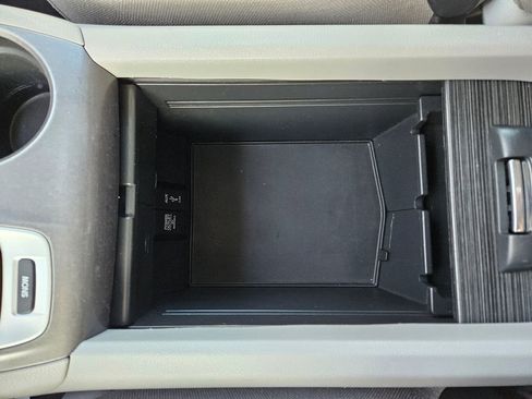 Used 2017 Honda Pilot EX image 18