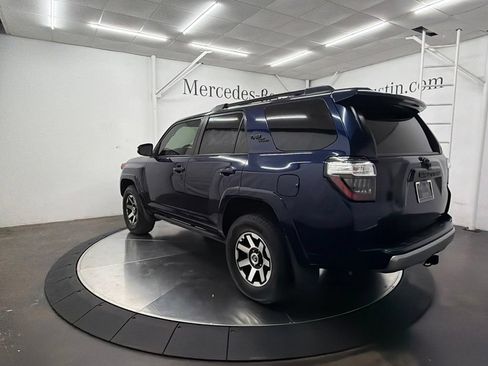 Used 2021 Toyota 4Runner TRD Off-Road Premium w/ Moonroof Package AWD/4WD image 5