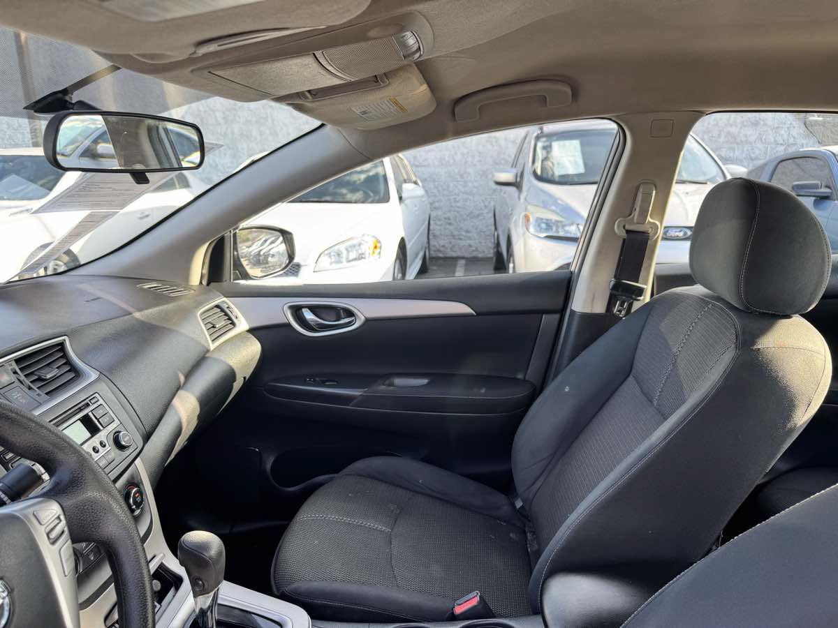 Used 2015 Nissan Sentra S FWD image 30