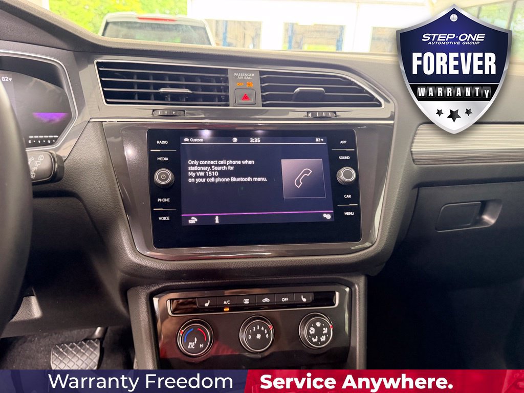 Used 2024 Volkswagen Tiguan SE AWD/4WD image 22
