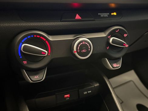 Used 2023 Kia Rio S image 14