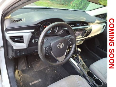 Used 2014 Toyota Corolla LE FWD image 10