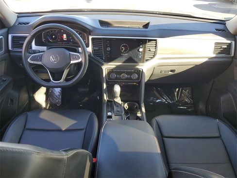 Used 2022 Volkswagen Atlas SE image 11