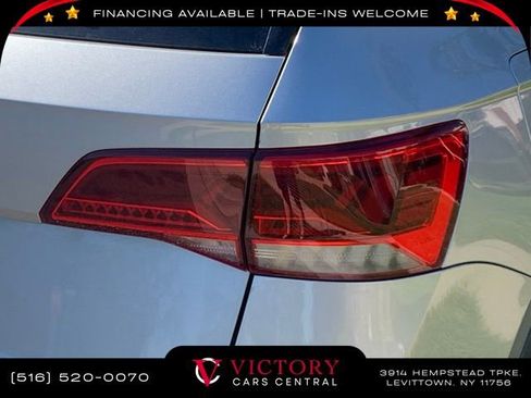 Used 2023 Volkswagen Taos SE image 10