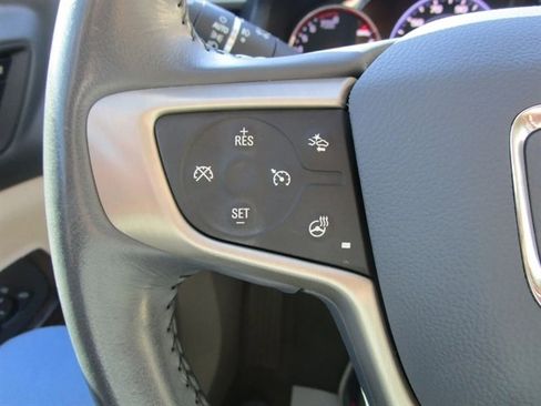 Used 2020 GMC Acadia Denali w/ Technology Package image 33