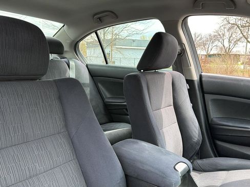 Used 2011 Honda Accord LX image 13