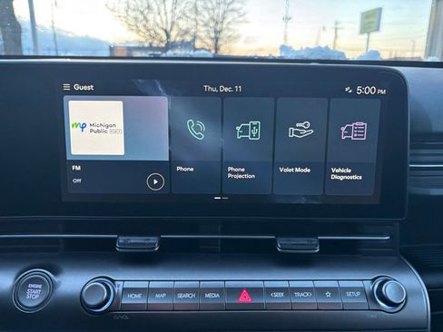 Used 2025 Hyundai Kona SEL image 21