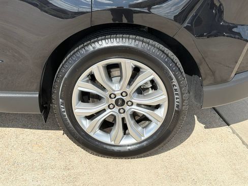 Certified 2024 Ford Edge Titanium AWD/4WD image 8