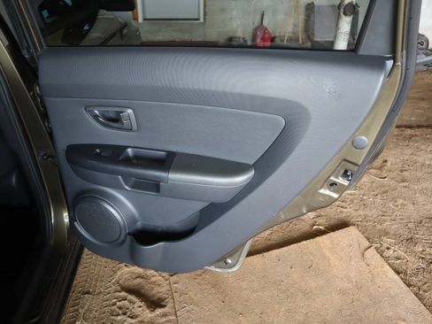 Used 2013 Kia Soul FWD image 14