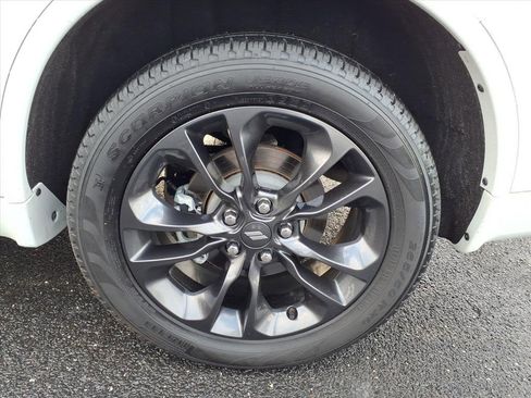 Certified 2024 Dodge Durango GT image 18