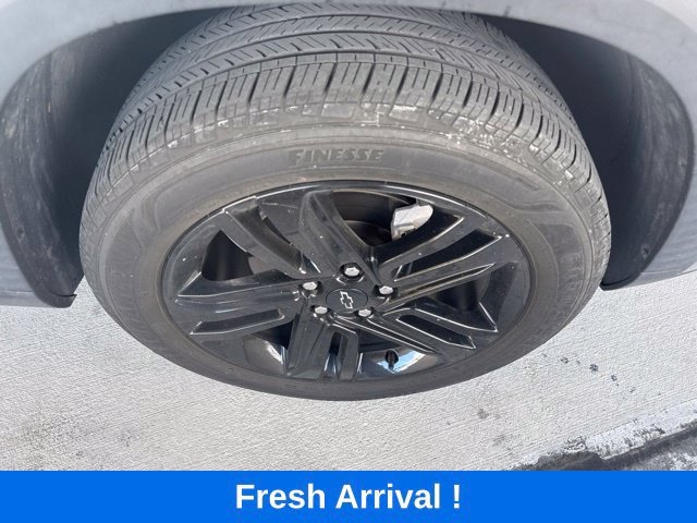 Used 2024 Chevrolet Trax ACTIV w/ Sunroof Package FWD image 23
