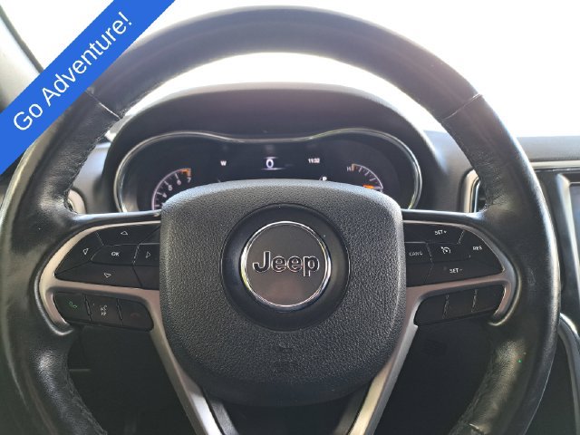 Used 2018 Jeep Grand Cherokee Altitude AWD/4WD image 9