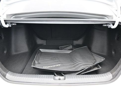 Used 2024 Honda Accord EX image 36