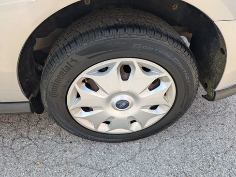 Used 2018 Ford Transit Connect XLT FWD image 25
