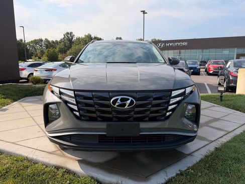 Used 2024 Hyundai Tucson SEL FWD image 12