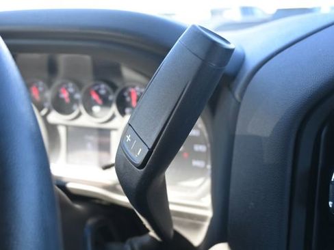 Used 2024 Chevrolet Silverado 1500 Custom Trail Boss w/ LPO, Dark Essentials Package image 23