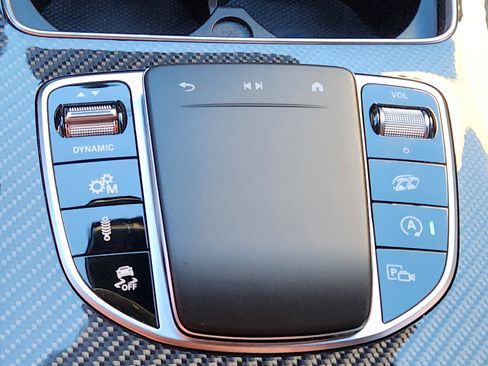 Used 2022 Mercedes-Benz GLC 43 AMG AMG GLC 43 image 28