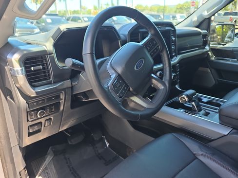 Used 2023 Ford F150 Lariat w/ Trailer Tow Package AWD/4WD image 17