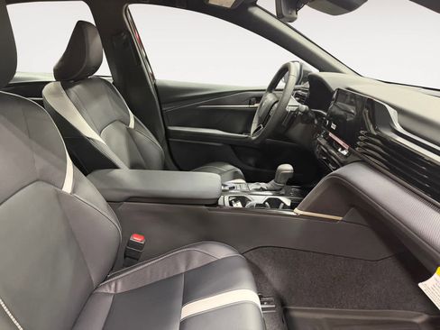 New 2026 Toyota Camry SE FWD image 15