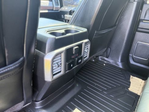 Used 2020 Ford F250 Platinum w/ FX4 Off-Road Package AWD/4WD image 10