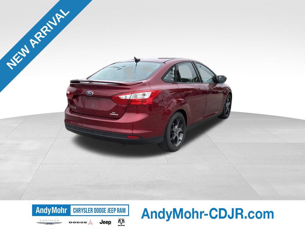 Used 2014 Ford Focus SE w/ Equipment Group 201A FWD image 7
