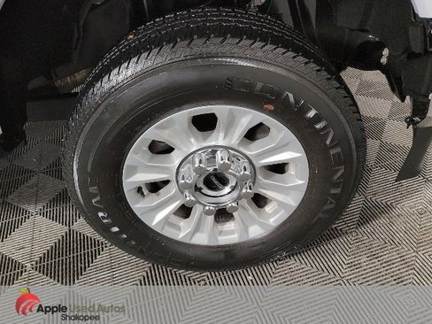 Used 2022 Ford F350 XL w/ STX Appearance Package image 40