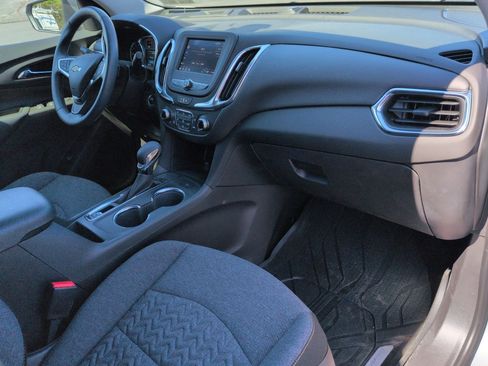 Certified 2024 Chevrolet Equinox LT w/ LPO, Floor Liner Package image 29