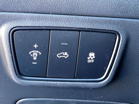 Used 2022 Hyundai Santa Cruz SEL image 22