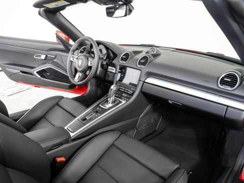 Certified 2025 Porsche 718 Boxster GTS RWD image 19