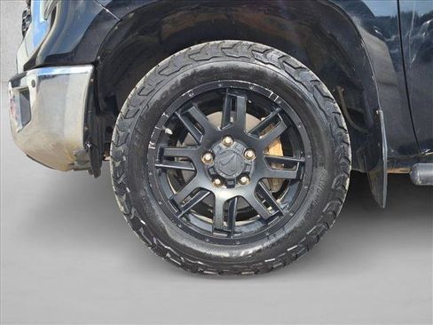 Used 2021 Toyota Tundra SR5 AWD/4WD image 29