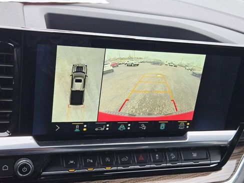 Used 2022 Chevrolet Silverado 1500 LT Trail Boss w/ LT Trail Boss Premium Package image 24