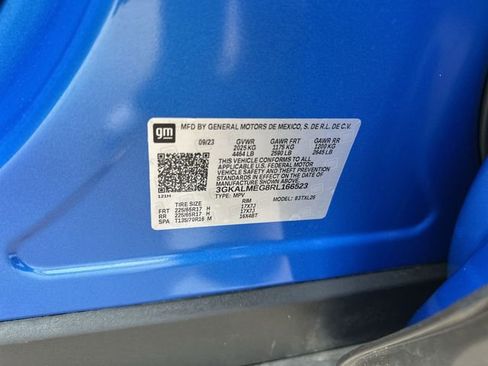 Certified 2024 GMC Terrain SLE image 35