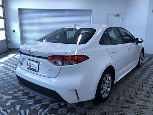 Certified 2025 Toyota Corolla LE FWD image 32