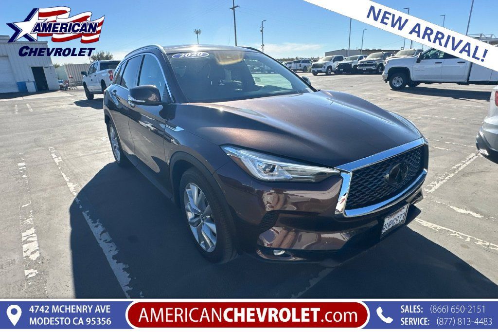 Used 2020 INFINITI QX50 Luxe w/ Navigation Package FWD image 1