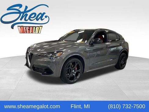 Used 2024 Alfa Romeo Stelvio Ti w/ Performance Driving Package image 1