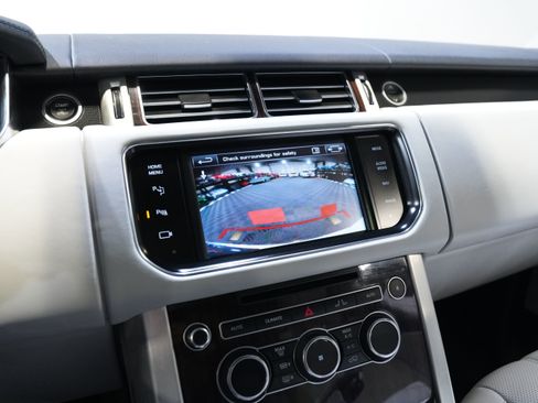 Used 2014 Land Rover Range Rover Supercharged image 53