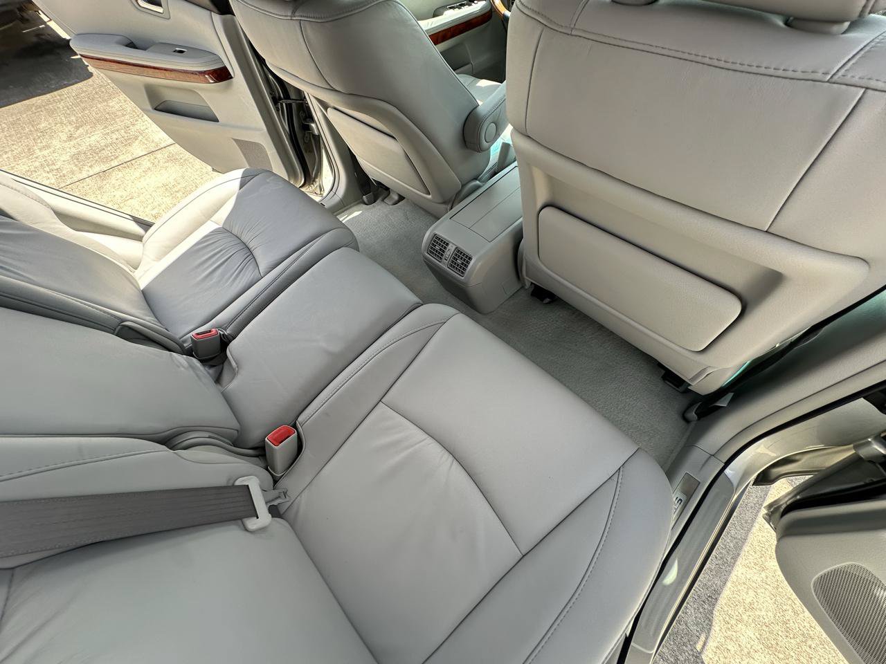 Used 2005 Lexus RX 330 w/ Premium Pkg FWD image 52