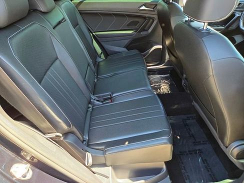 Used 2023 Volkswagen Tiguan SE R-Line AWD/4WD image 19