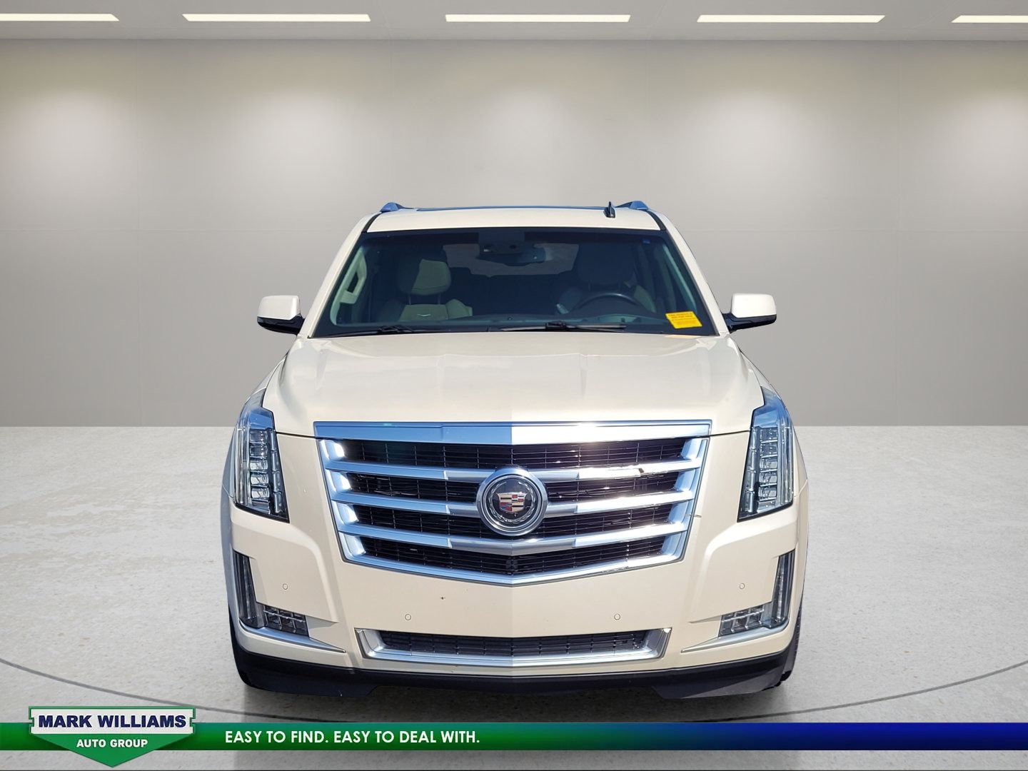 Used 2015 Cadillac Escalade ESV Premium AWD/4WD image 9
