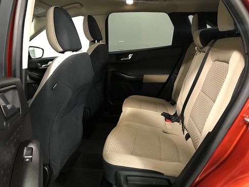 Used 2020 Ford Escape SE AWD/4WD image 17