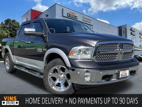 Used 2017 RAM 1500 Laramie w/ Convenience Group AWD/4WD image 1